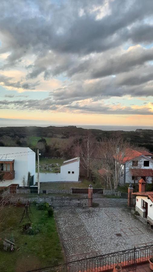 La Casona De Villanueva De Pria Εξωτερικό φωτογραφία