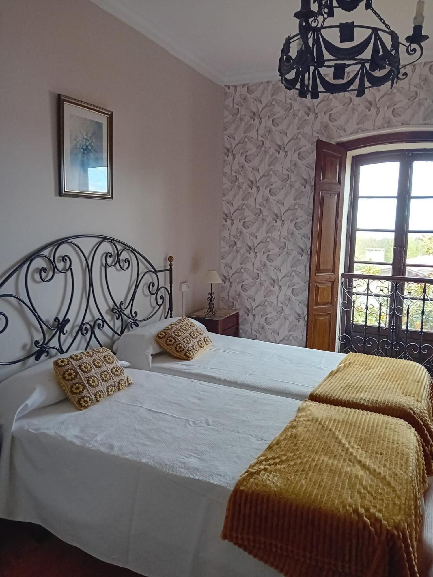 La Casona De Villanueva De Pria Εξωτερικό φωτογραφία